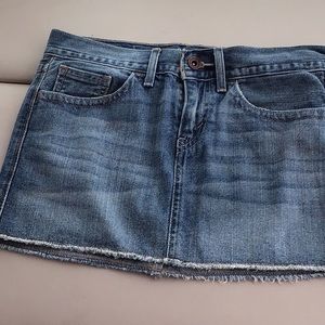Levi’s denim mini skirt